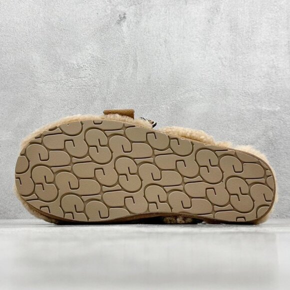 UGG Brown Bow Plush Slippers - Picture 4 of 9